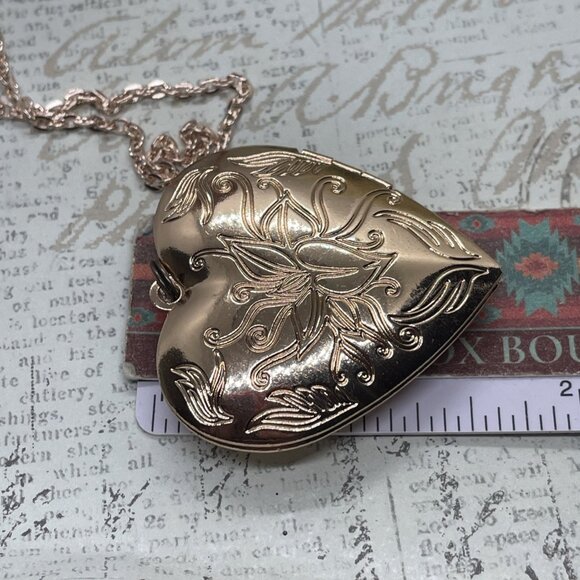 Sugar Skull Gothic Demon Mom Wife Christmas Rose Gold Heart Locket Anniversary - Picture 13 of 13